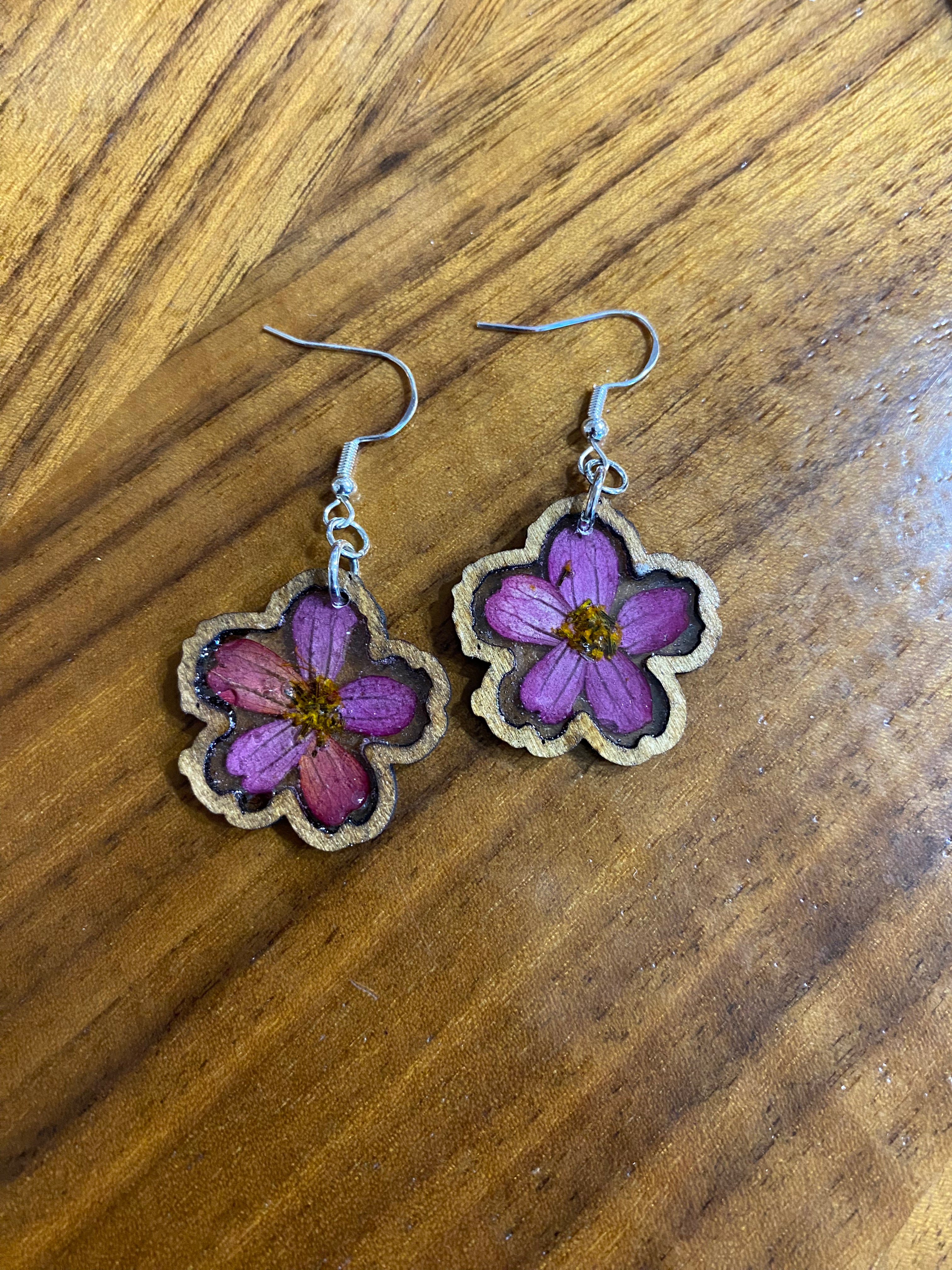Pressed Purple Flower Dangle Earrings