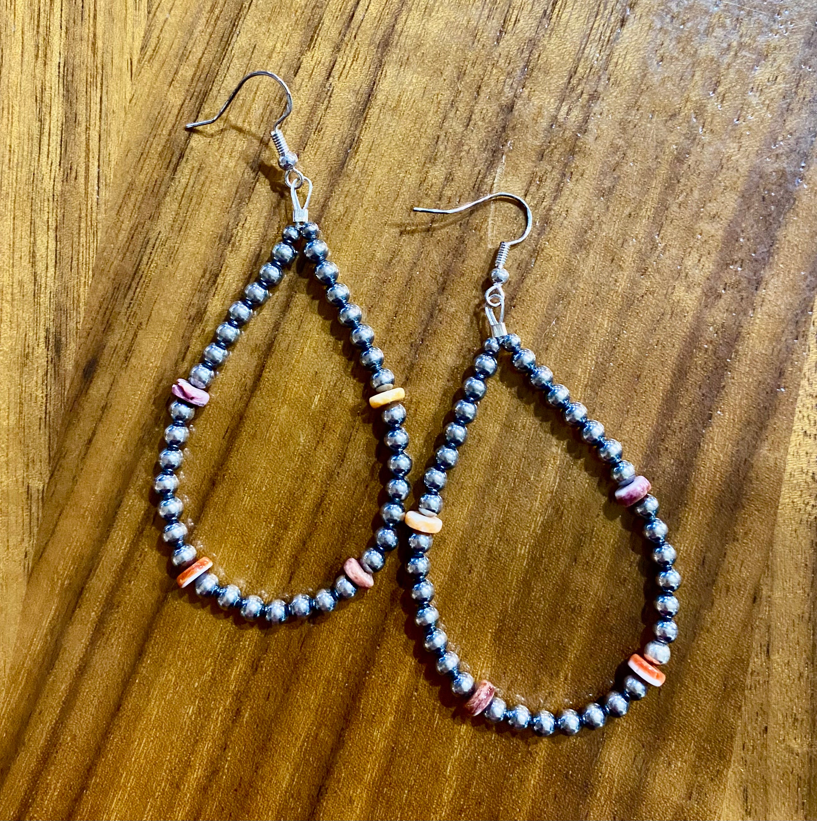 Sterling Silver Navajo Pearl and Spiny Oyster Earrings